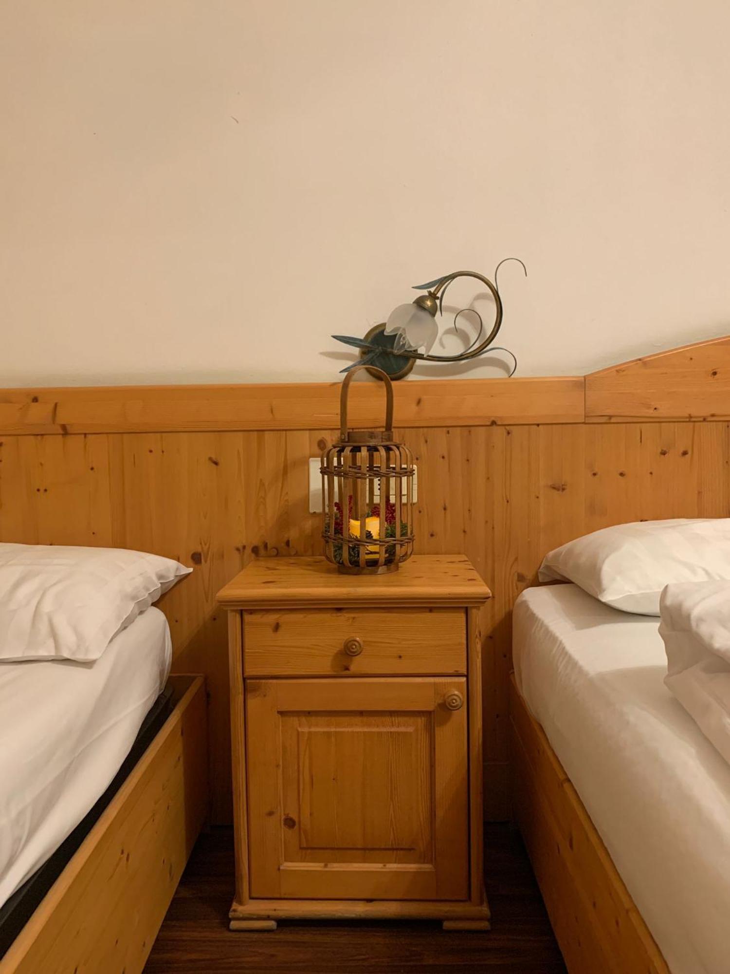 Garni Bonsai Bed & Breakfast ปินโซโล ภายนอก รูปภาพ