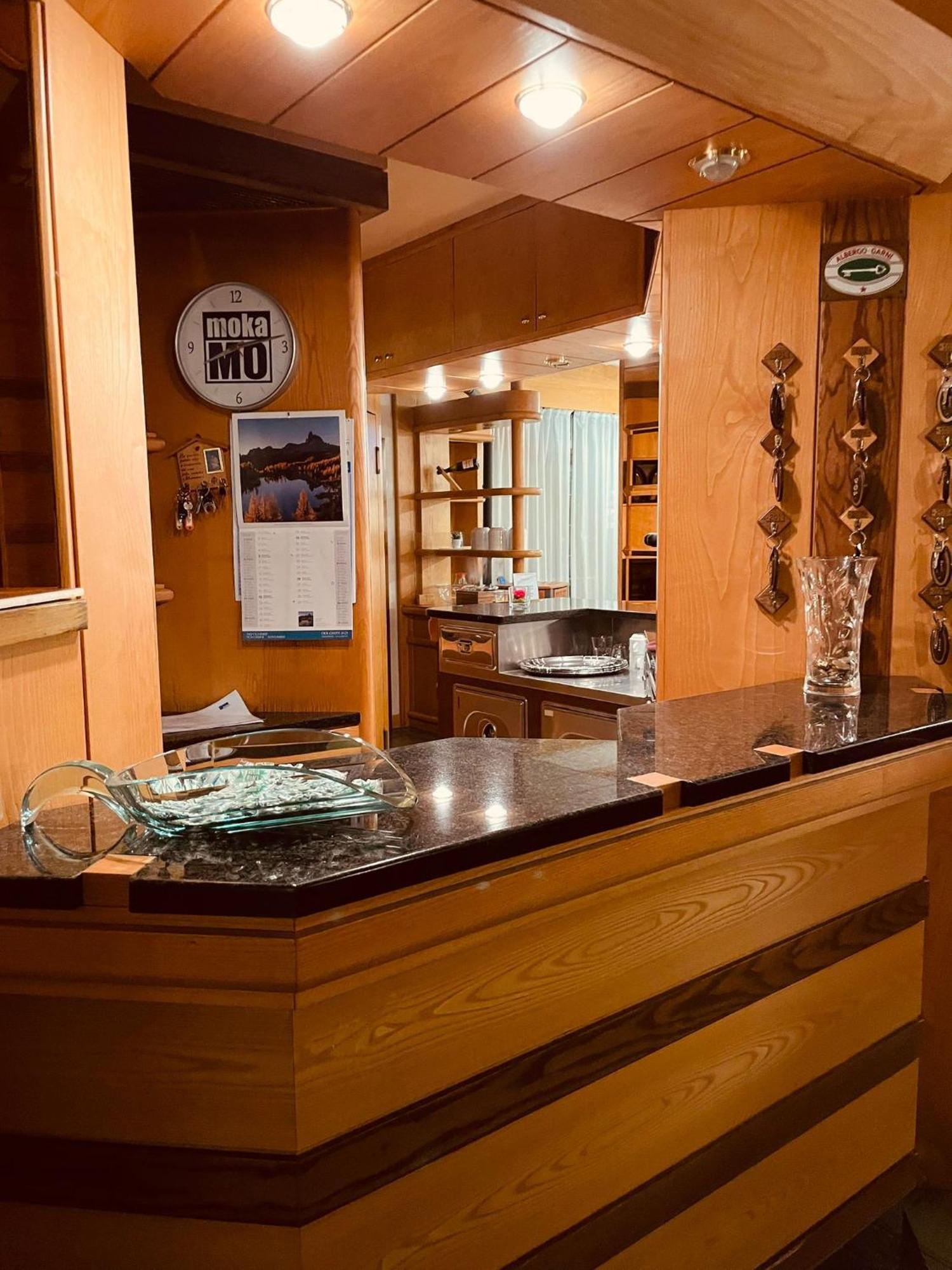 Garni Bonsai Bed & Breakfast ปินโซโล ภายนอก รูปภาพ