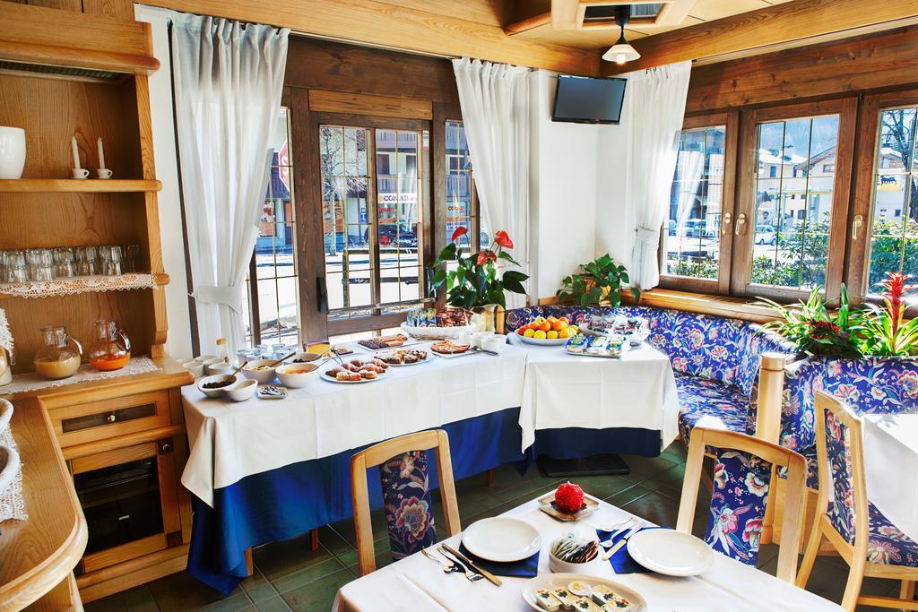 Garni Bonsai Bed & Breakfast ปินโซโล ภายนอก รูปภาพ